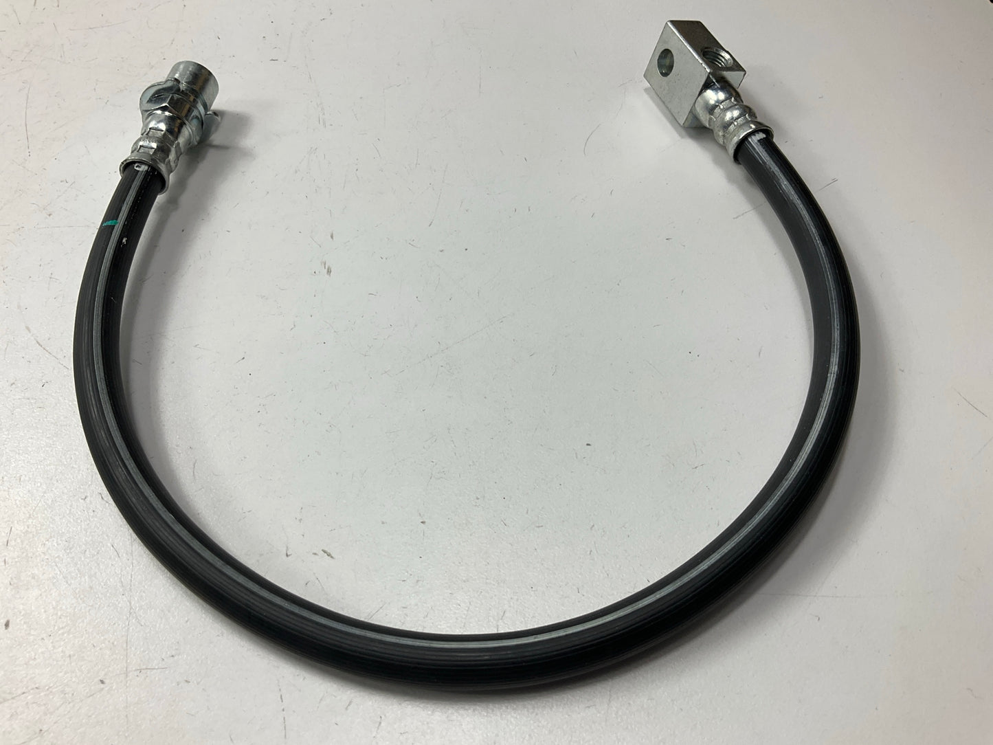 Dorman H38871 Rear Center Brake Hydraulic Hose