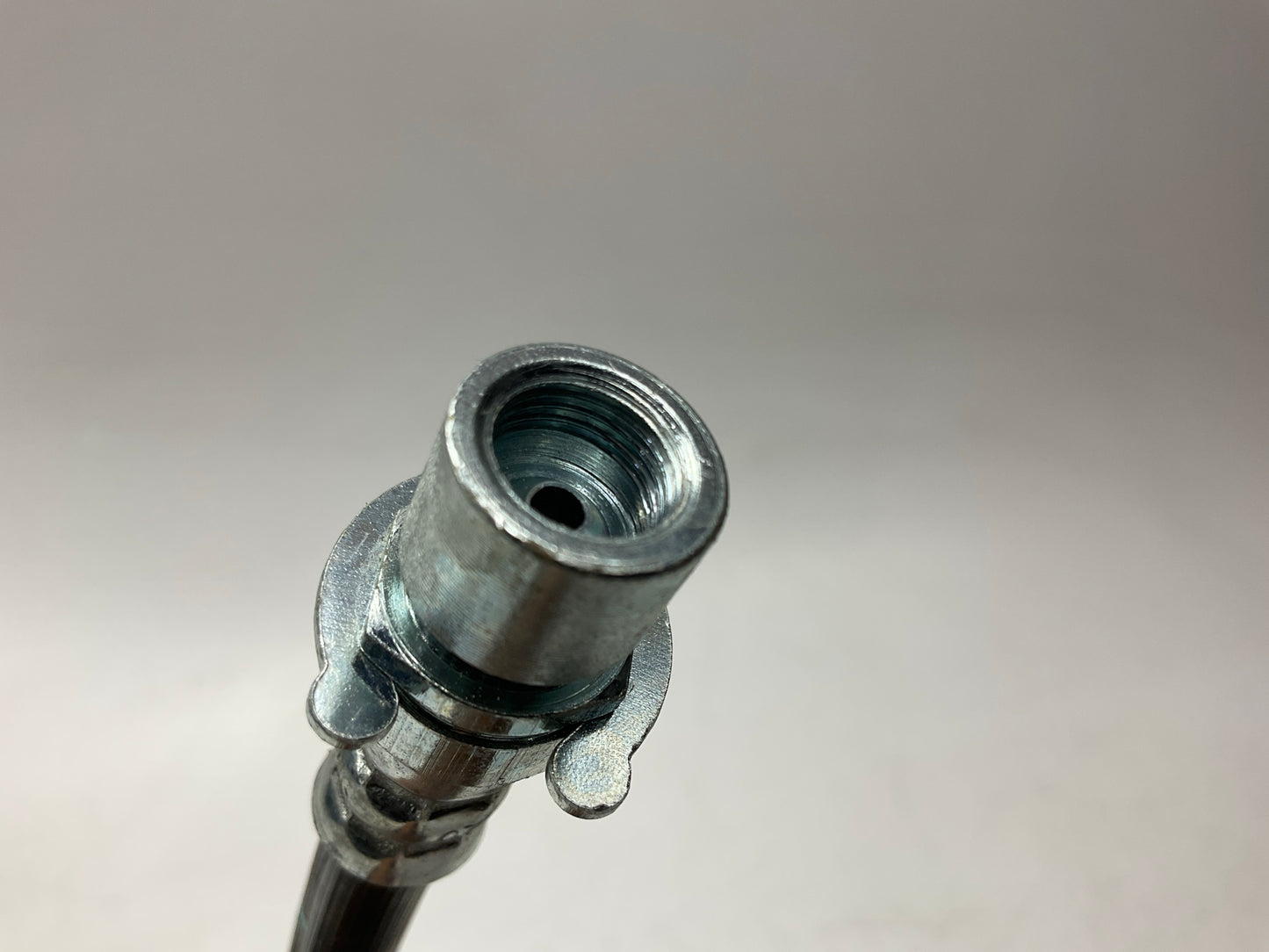 Dorman H38871 Rear Center Brake Hydraulic Hose