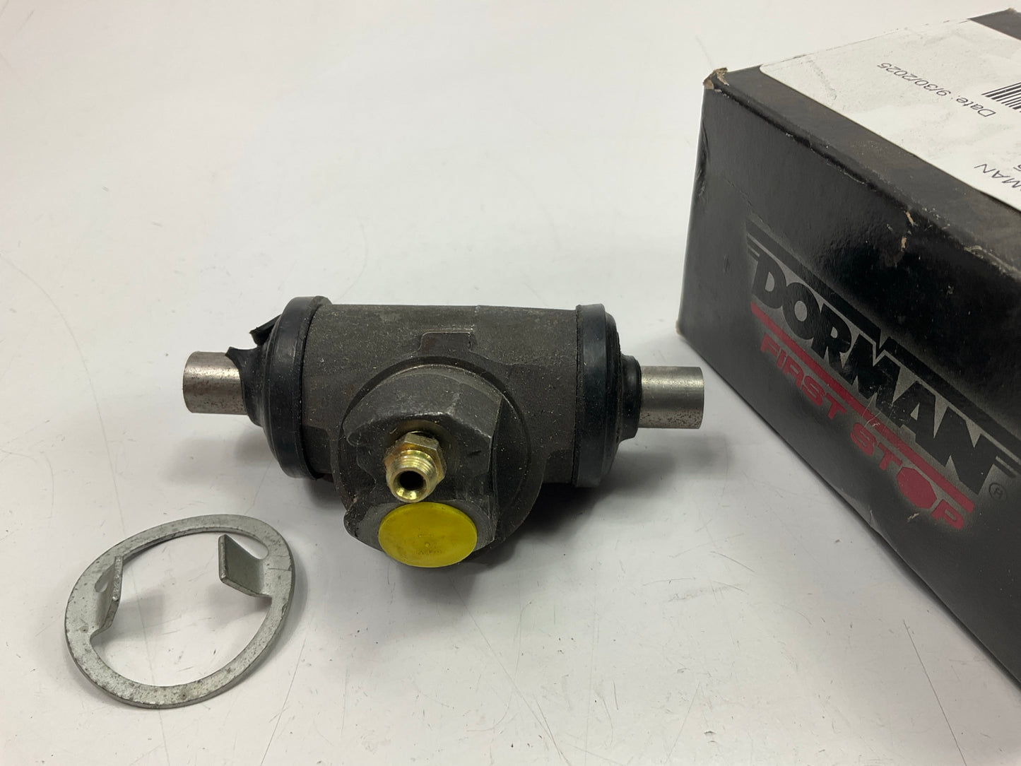 Dorman W37585 Rear Drum Brake Wheel Cylinder