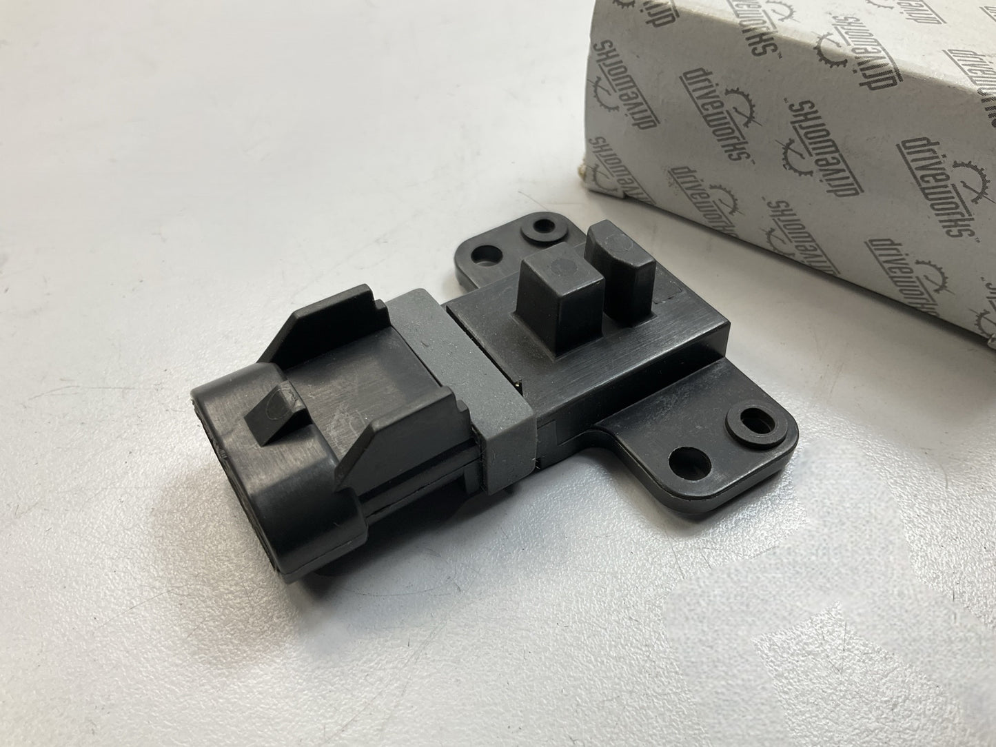 Drive Works 22071 Engine Camshaft Position Sensor