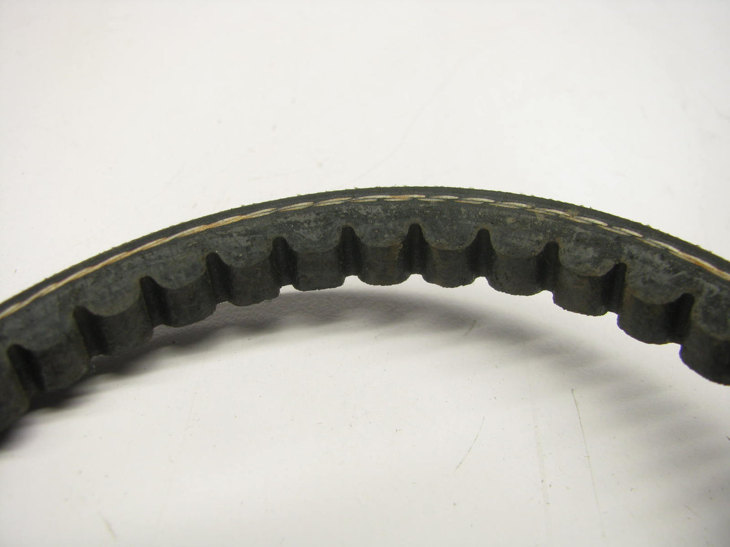 Drive Works 37513 Accessory Drive Belt - 0.44'' X 38.00'' - 36 Degree