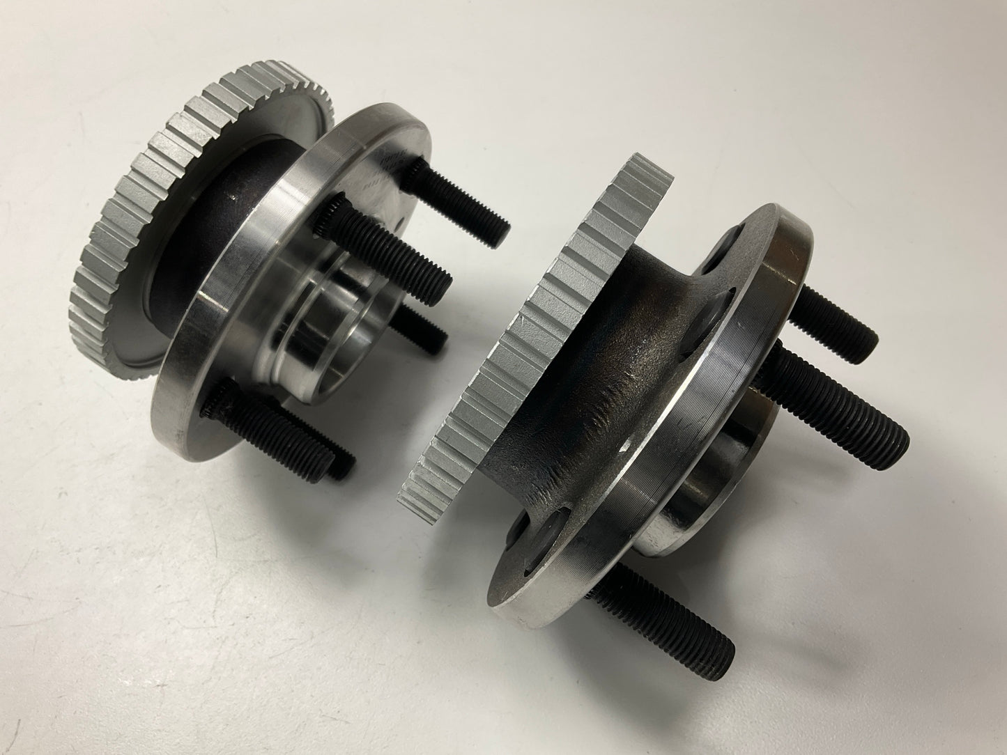 (2) Drive Works 513170 Front Wheel Hub Bearings 1991-1995 Volvo 940, 1992-94 960