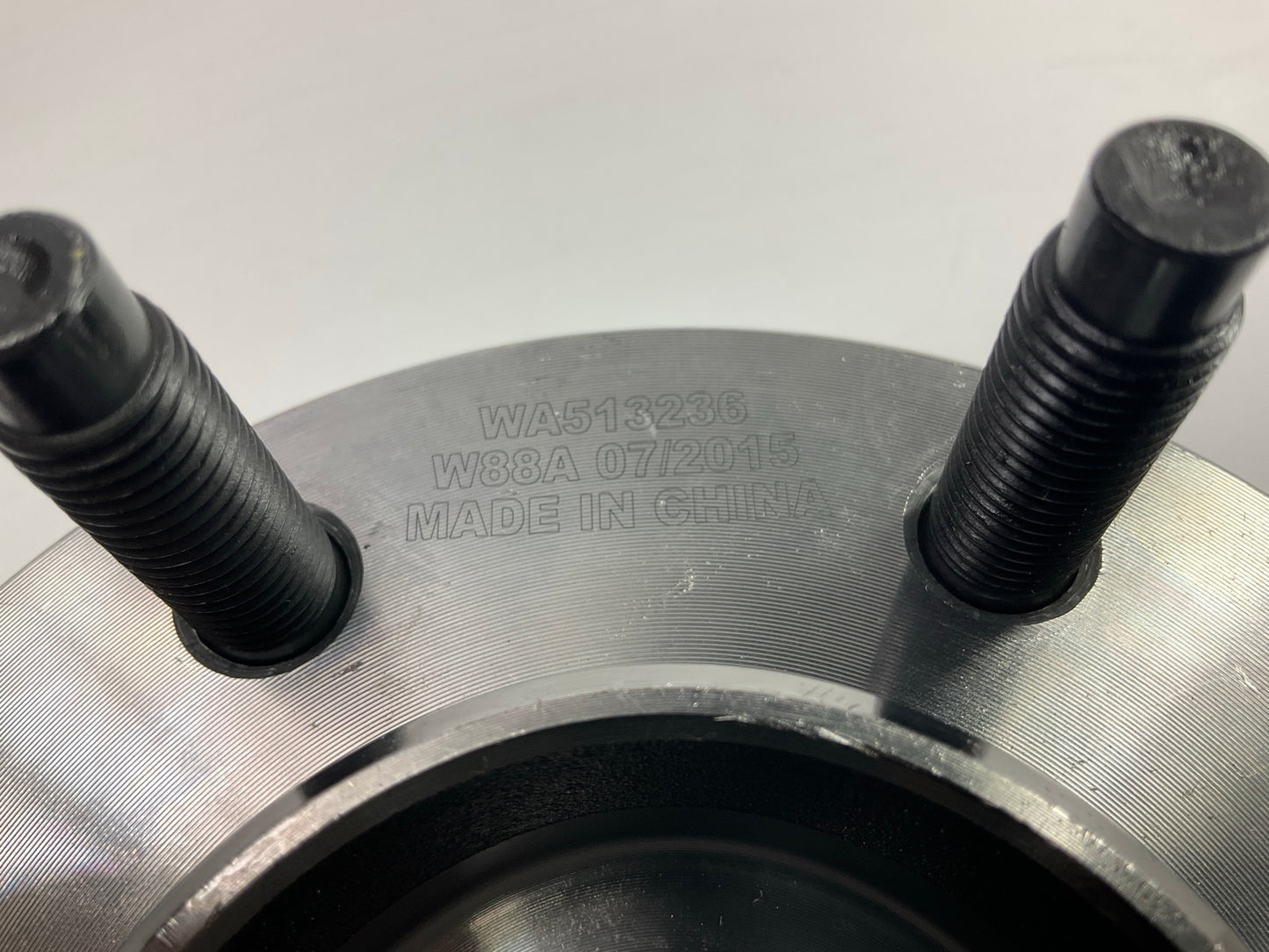 Drive Works 513236 Front Wheel Bearing And Hub Assembly