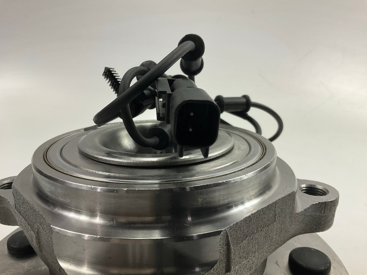 Drive Works 515148 Front Wheel Bearing & Hub For 2012-2013 Ram 2500 - 4WD