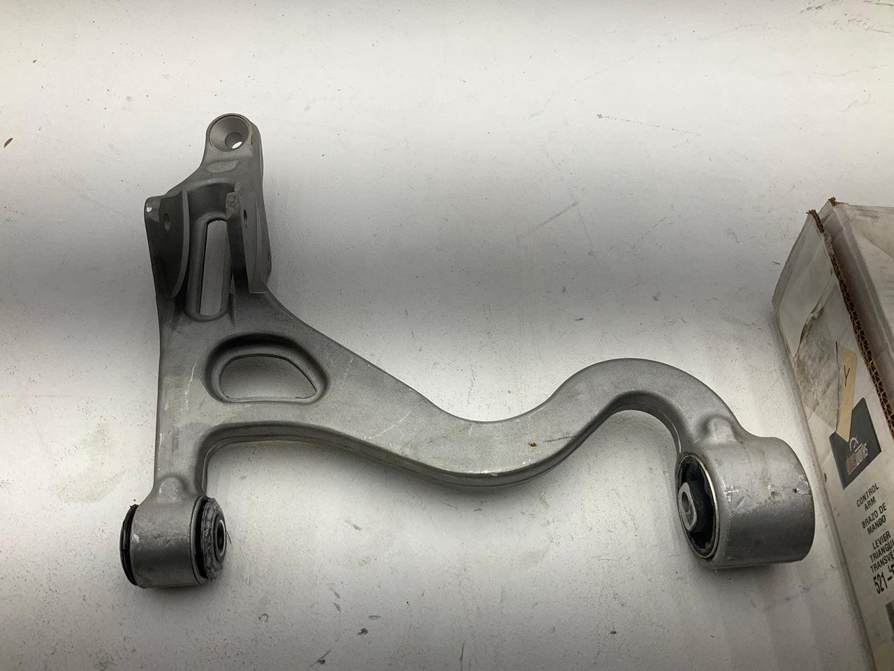Drive Works 521-571 Front Left Lower Control Arm For 2003-2006 Lincoln LS