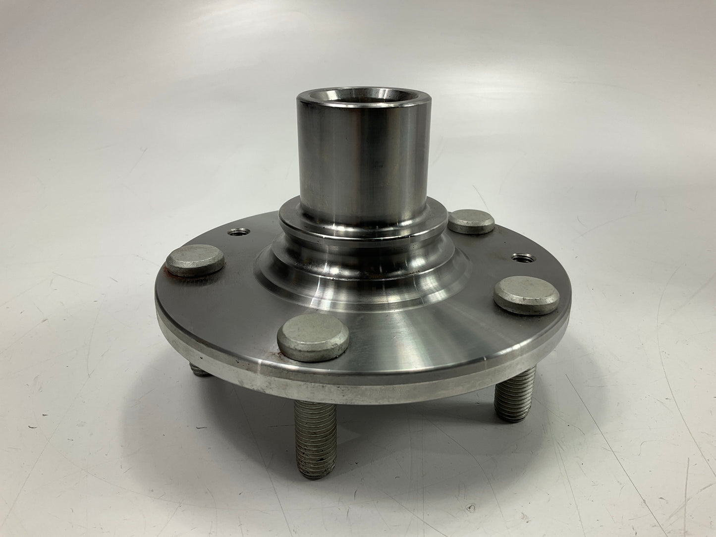 Drive Works 930-650 Front Wheel Hub For 2002-2005 Kia Sedona