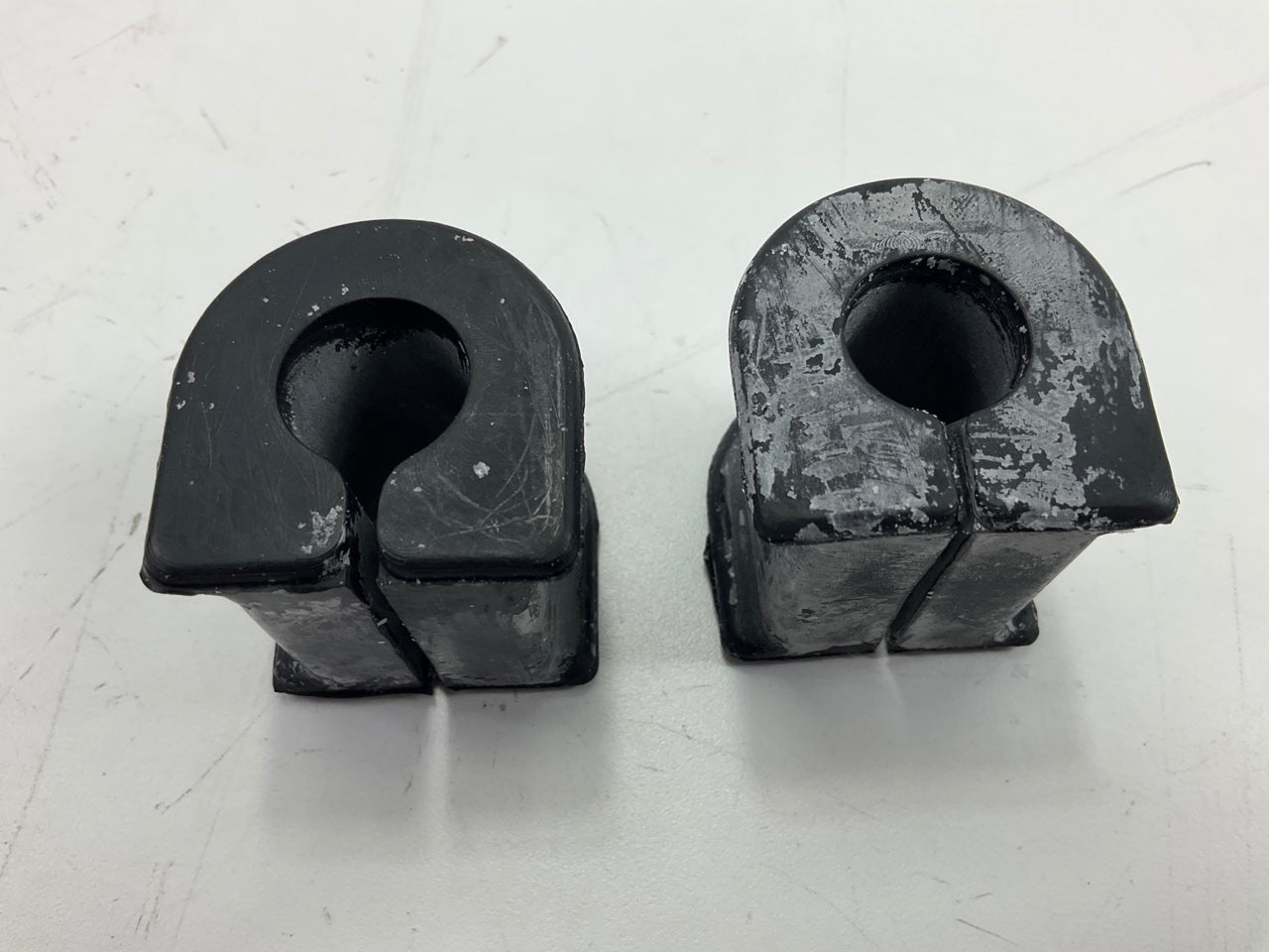 (2) Drive Works DW-K90025 Front Suspension Stabilizer Bar Bushing