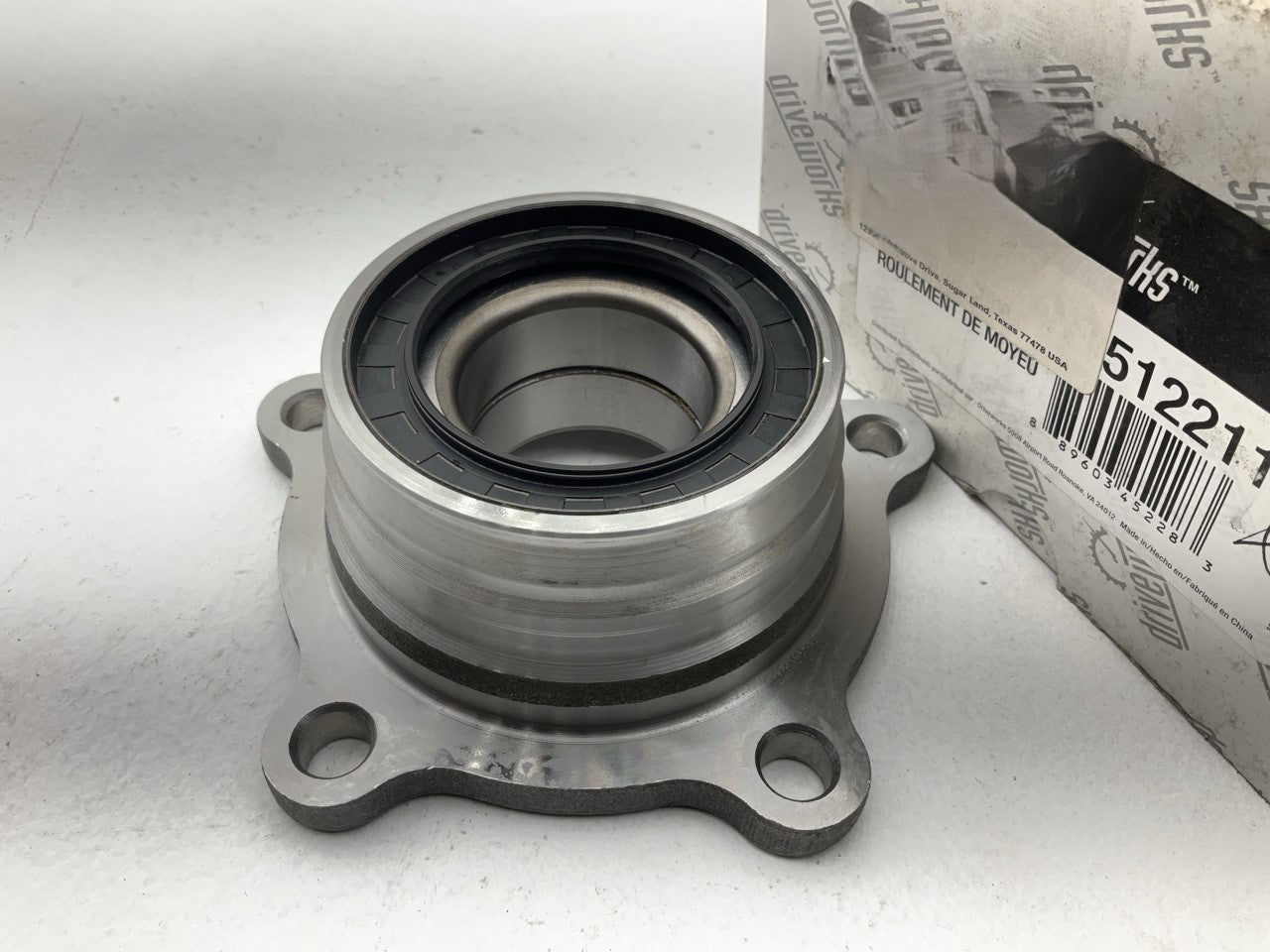 Drive Works NT512211 Rear Wheel Bearing Hub For 2001-2007 Toyota Sequoia