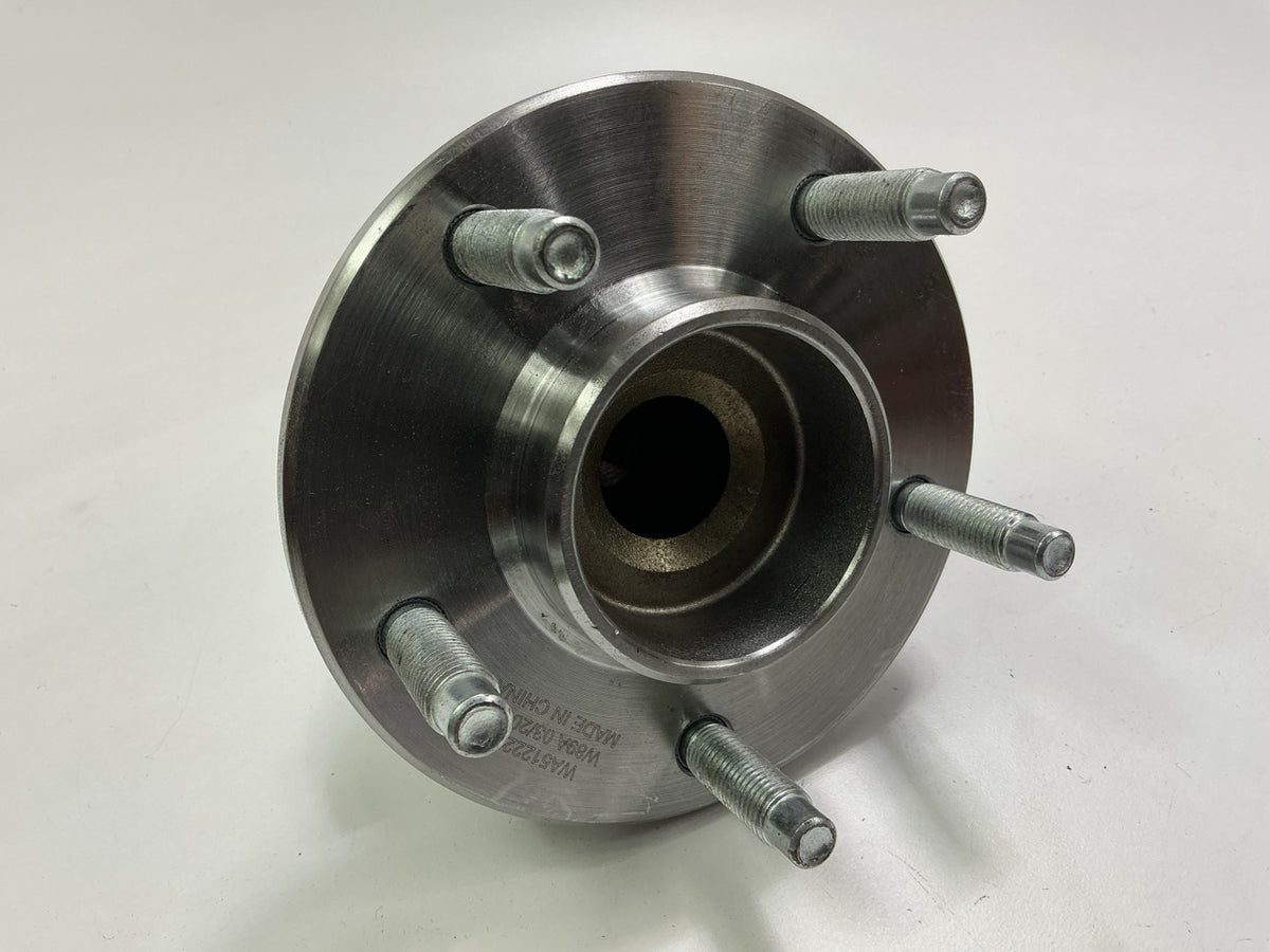 Drive Works NT512222 Rear Wheel Bearing Hub For 2002-2007 Buick Rendezvous