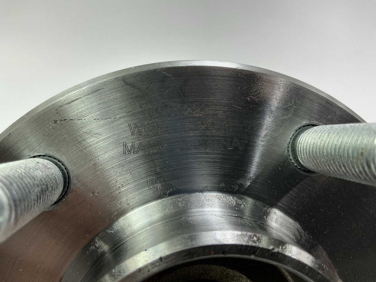 Drive Works NT512222 Rear Wheel Bearing Hub For 2002-2007 Buick Rendezvous