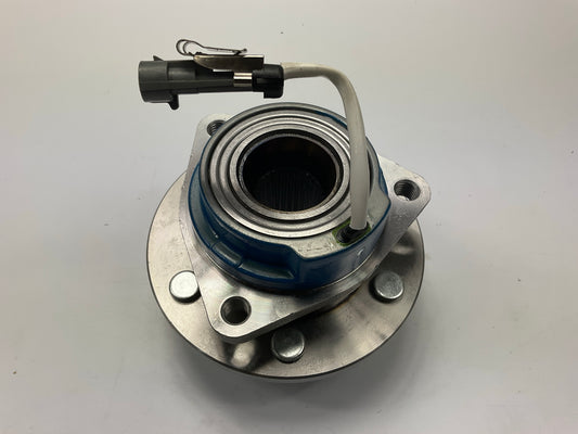 NT512243 Rear Wheel Bearing And Hub For 2004-09 Cadillac SRX, 2005-11 STS