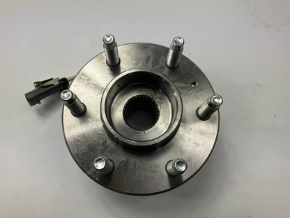 NT512243 Rear Wheel Bearing And Hub For 2004-09 Cadillac SRX, 2005-11 STS