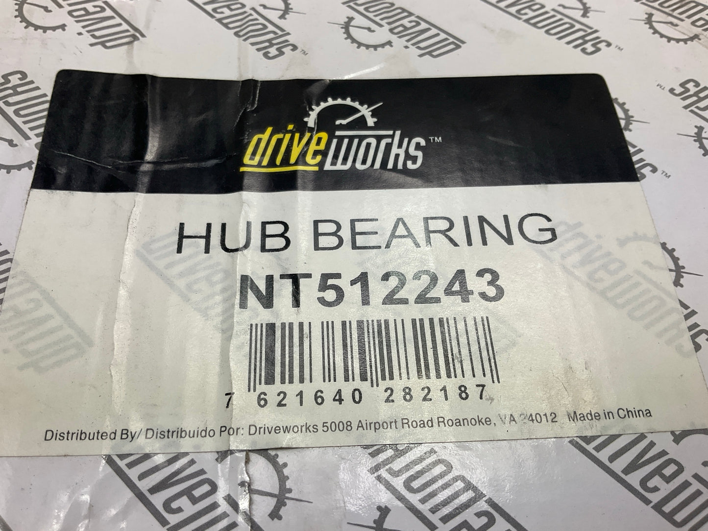 NT512243 Rear Wheel Bearing And Hub For 2004-09 Cadillac SRX, 2005-11 STS