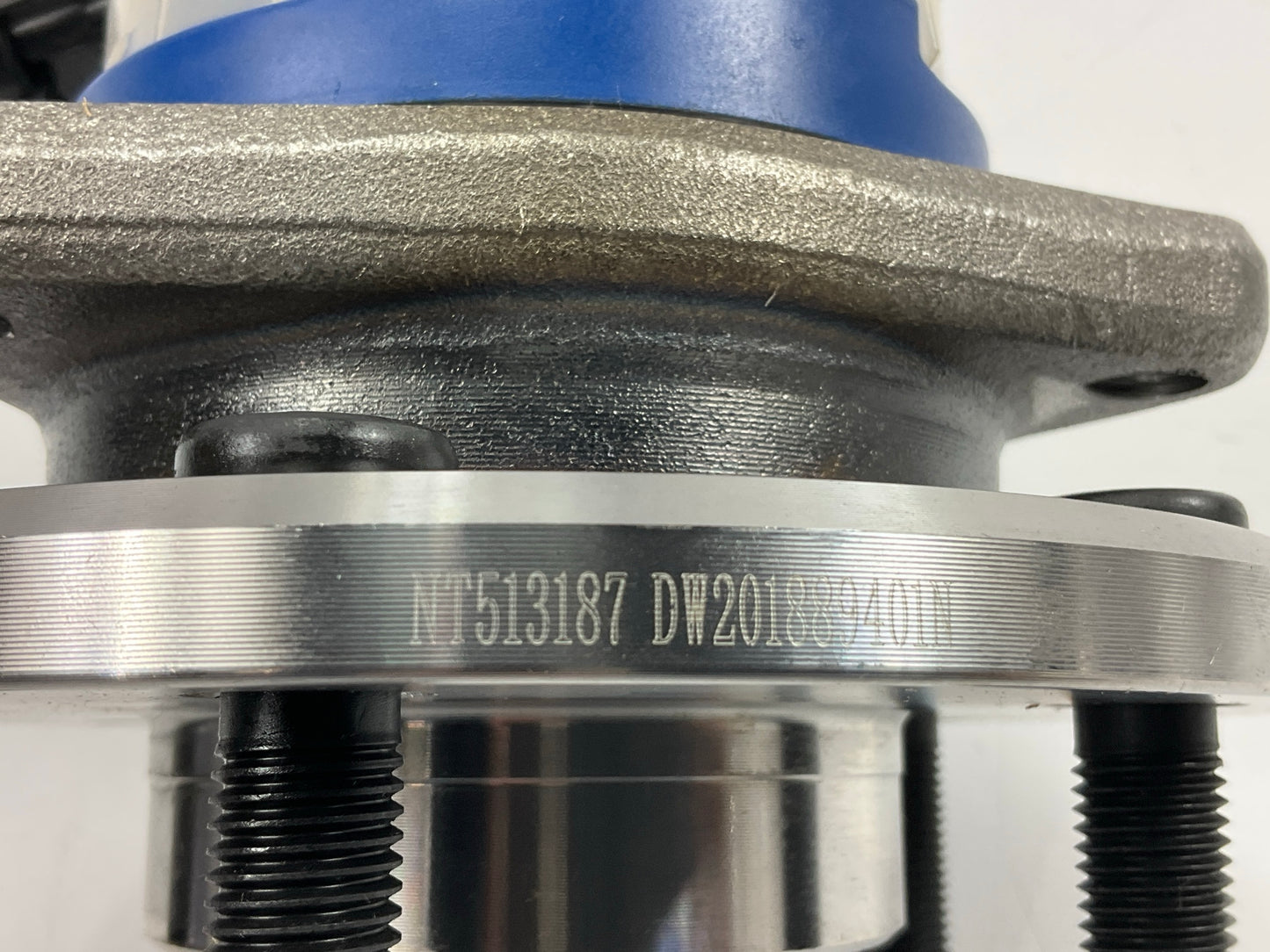 (2) Drive Works NT513187 Front Wheel Bearing And Hub Assembly