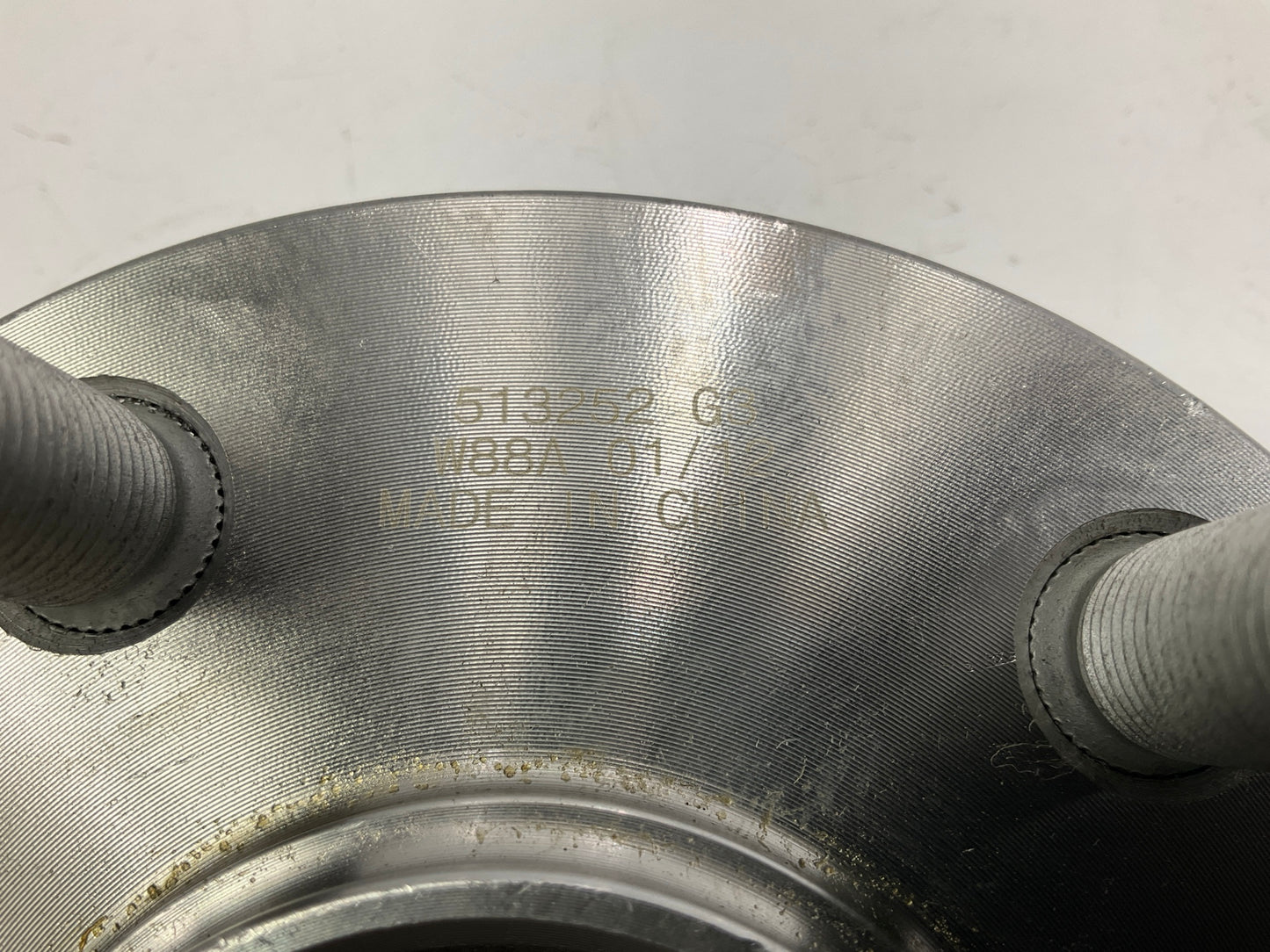 Drive Works NT513252 Front Wheel Bearing Hub For 2005-2012 Acura RL