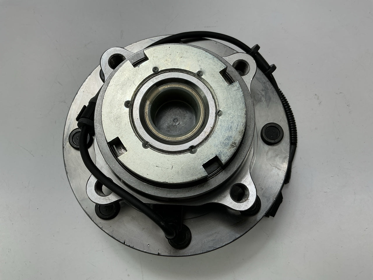 Drive Works NT515056 Front Wheel Bearing And Hub Assembly