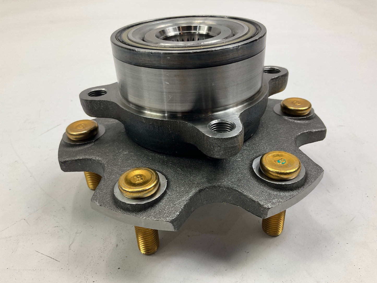 Drive Works NT515074 Front Wheel Bearing For 2001-2006 Mitsubishi Montero 4WD