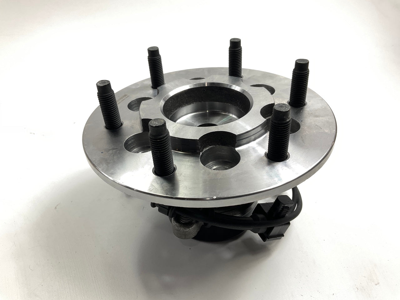 Drive Works NT515108 Front Left Wheel Hub Bearing - 04-08 Colorado, Canyon RWD