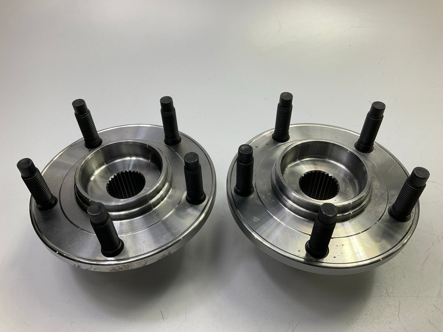 (2) MISSING BEARING, CLIP & NUT - Drive Works NT518515 Front Wheel Bearing Hub