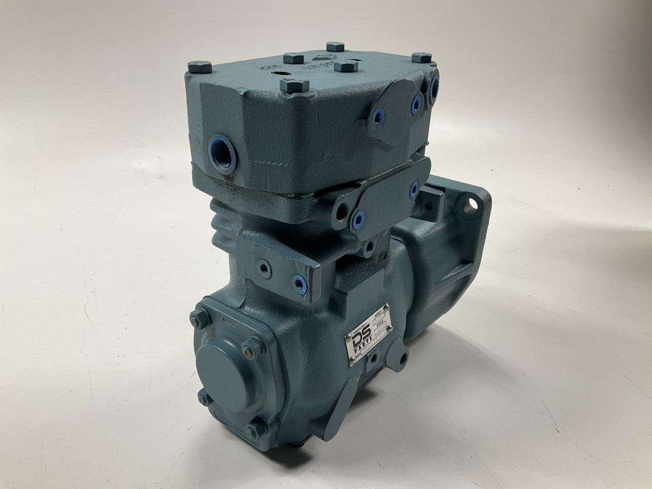 REMAN. DS Parts 286544 Bendix Tu-Flo 501 Air Brake Compressor, Flange Mount
