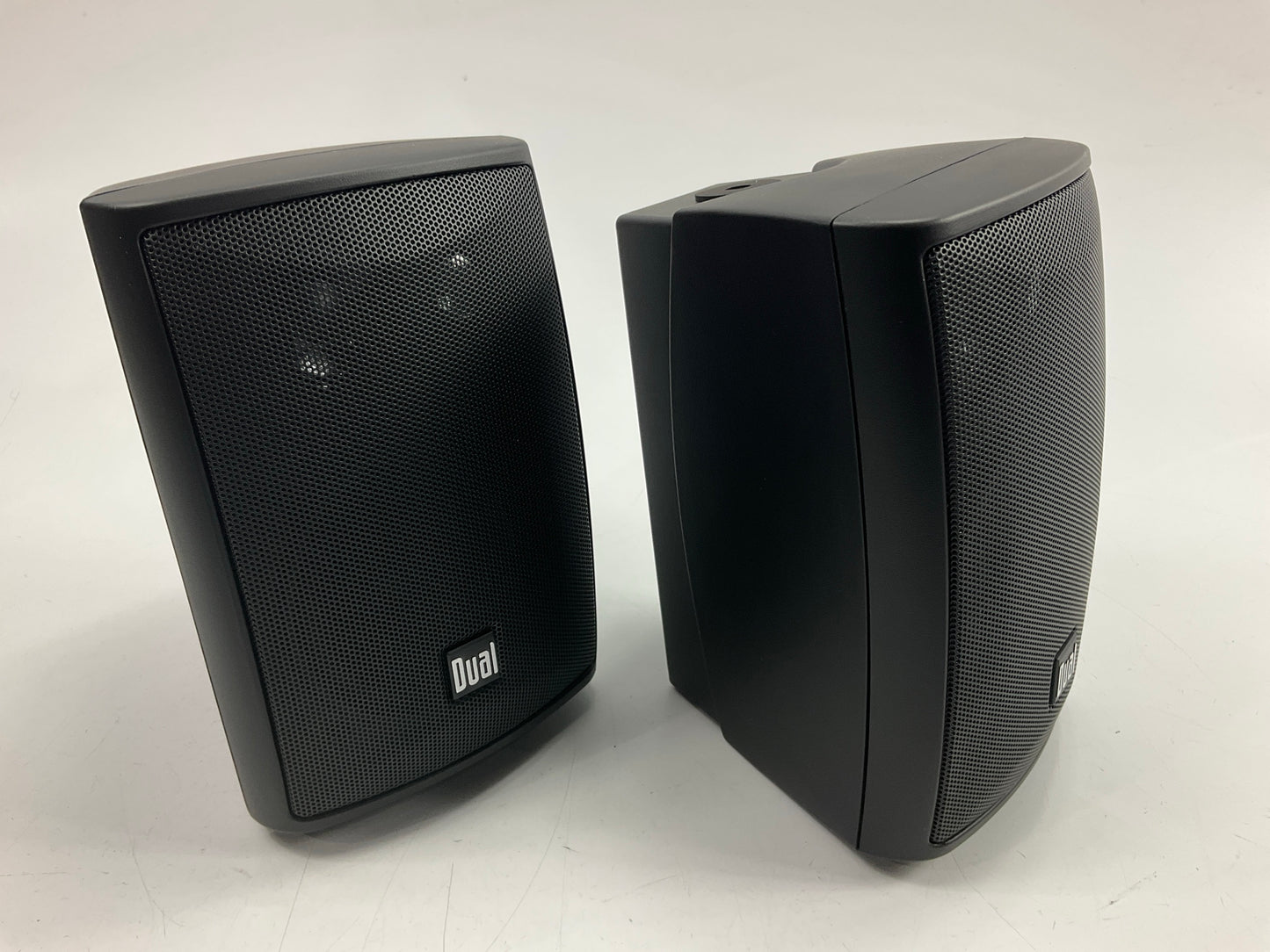 Dual L83BK 100-watt, 3-way Indoor/outdoor Speakers  50 Watt RMS