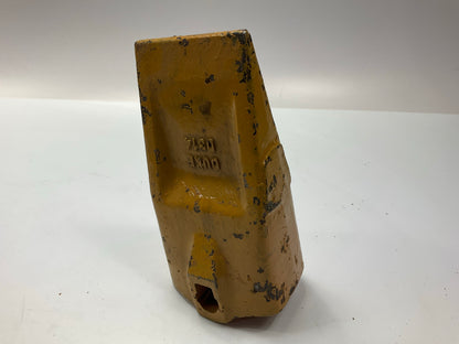 Duke D314 Hendrix Style Standard Dirt Bucket Tooth, 314 Series, Uses 4EP Flex