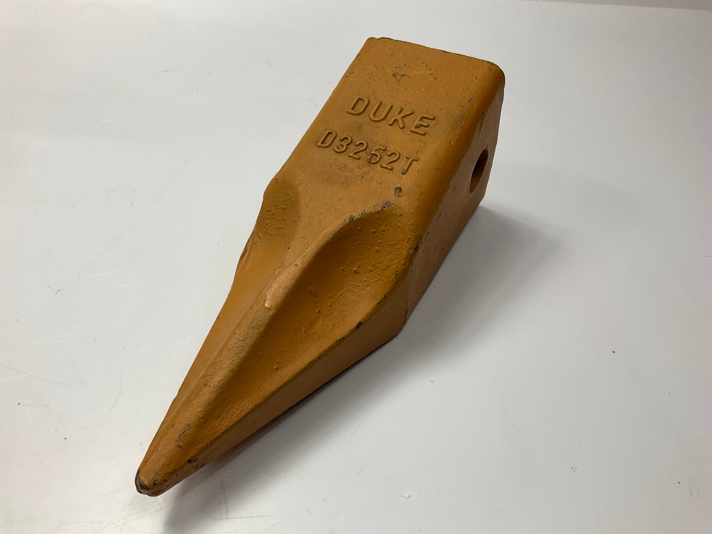 Duke D3252T Excavator Bucket Tooth D3252, 1U3252