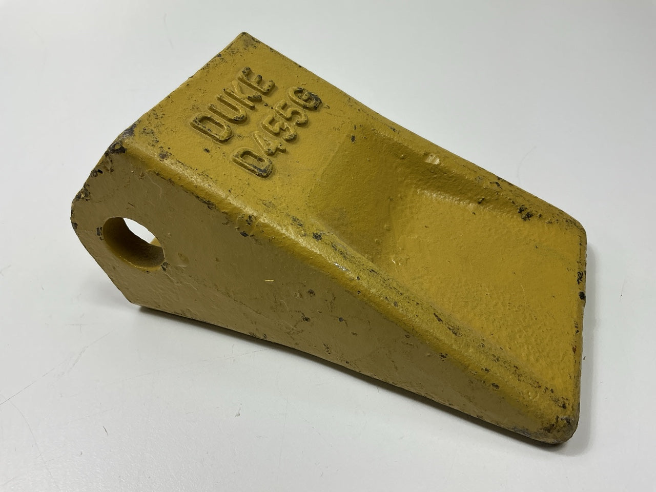 Duke D455G Excavator Bucket Tooth For John Deere 103189 / T103189