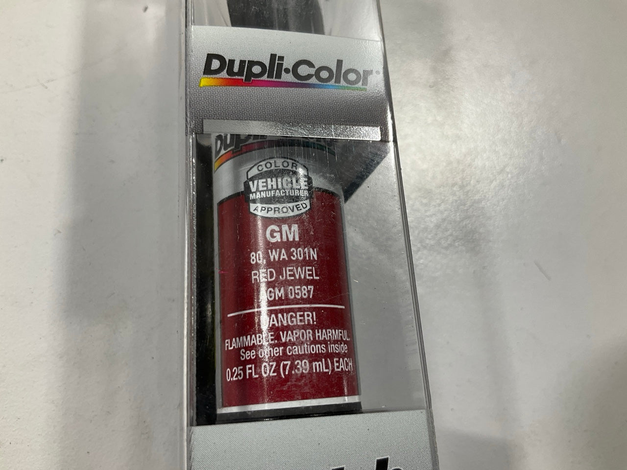 Dupli-color AGM0587 All-in-1 Touchup Paint For GM Red Jewel 80WA 301N