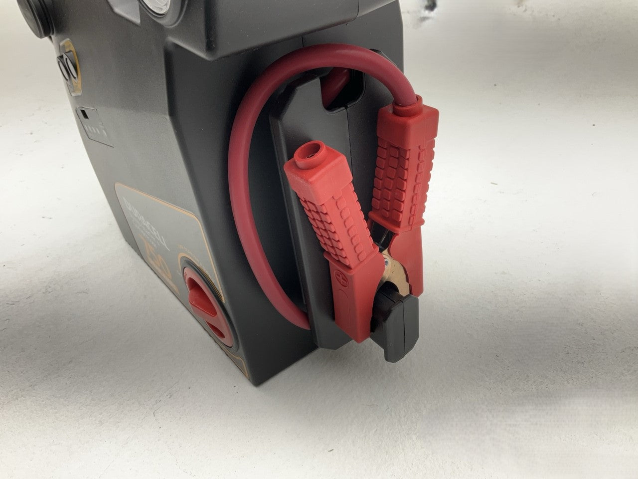Damaged Open Box Duracell Power DRJS20 Jump Starter Battery Pack, 750 Peak Amps