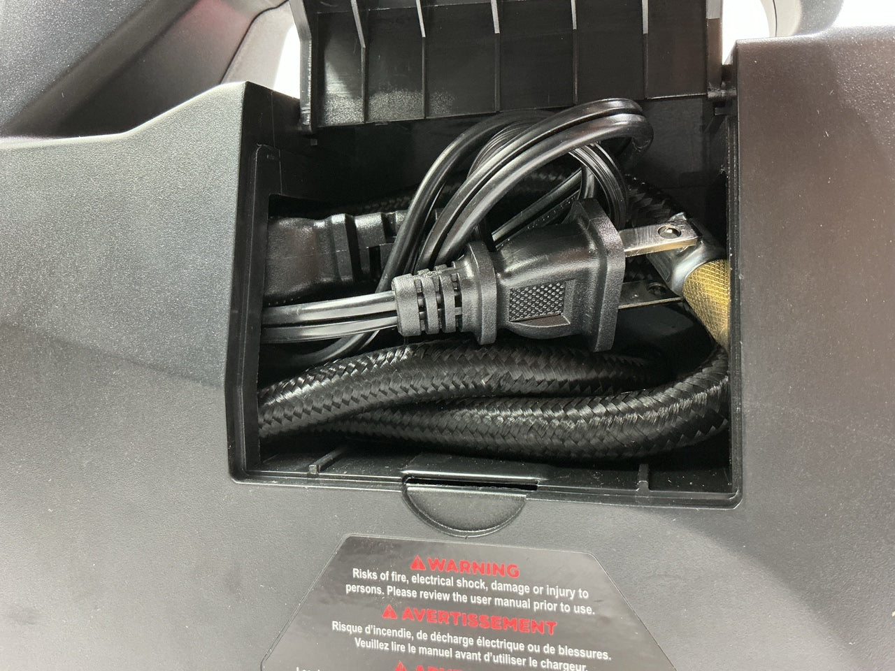 INCOMPLETE Duracell Battery Jump Starter 750 Amp W/ Tire Air Compressor Inflator