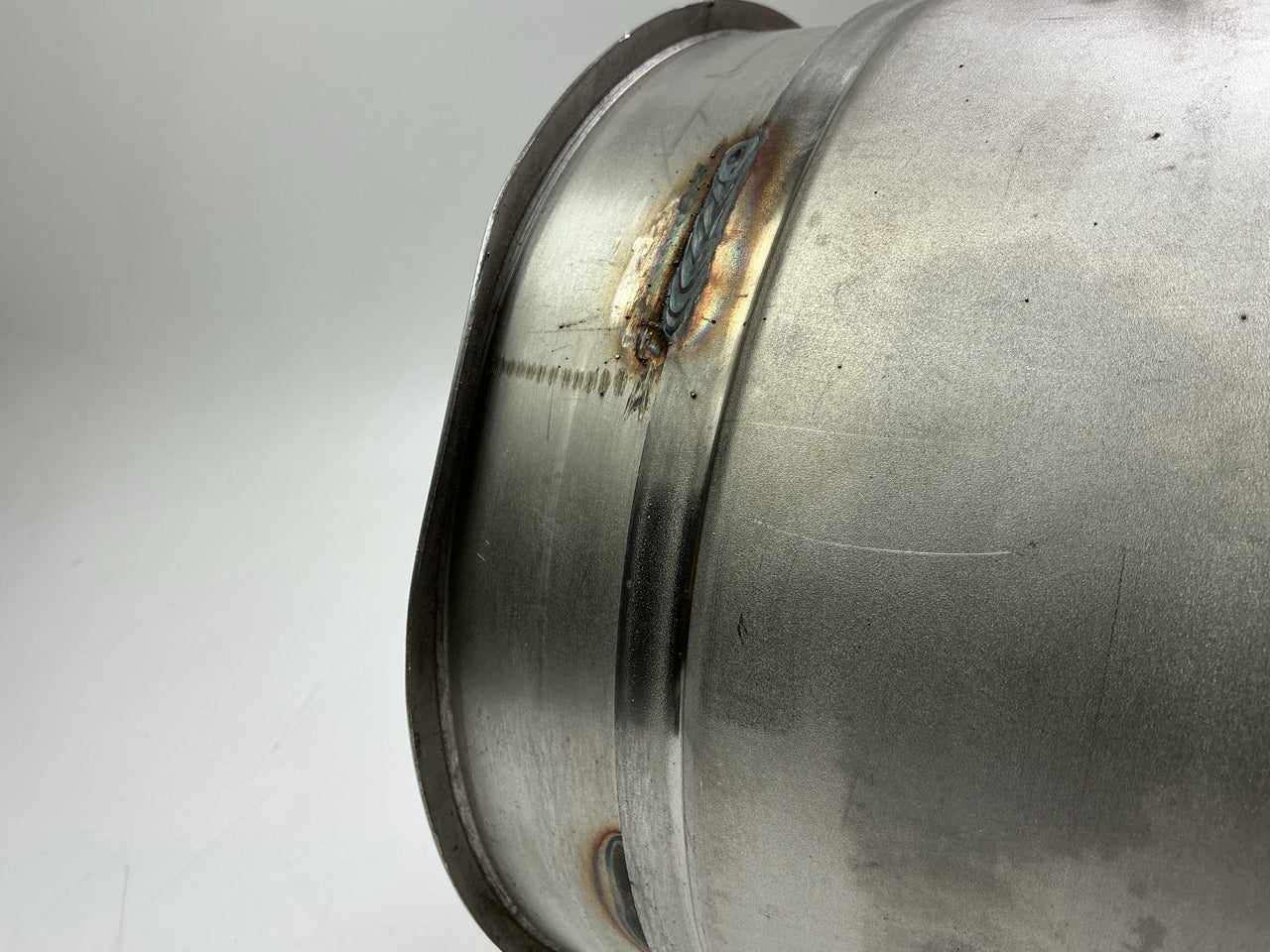 DENTED EDGE, SEE PHOTOS Durafit C17-0081 Replacement DPF For Cummins ISB 2871461