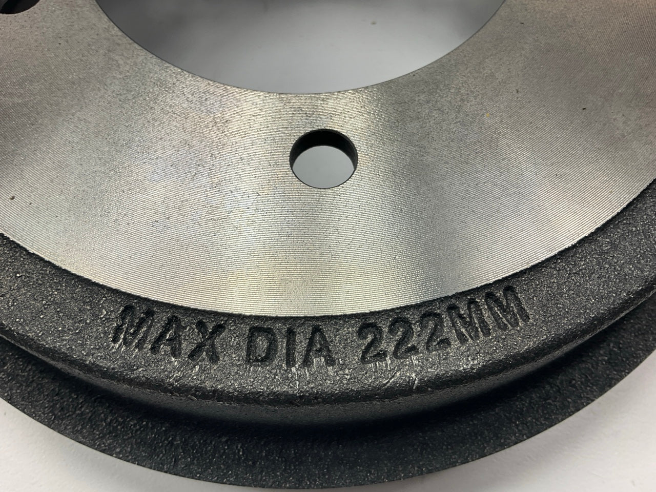 Durago 80084G Rear Brake Drum For 2000-04 Suzuki Vitara, Chevy Tracker