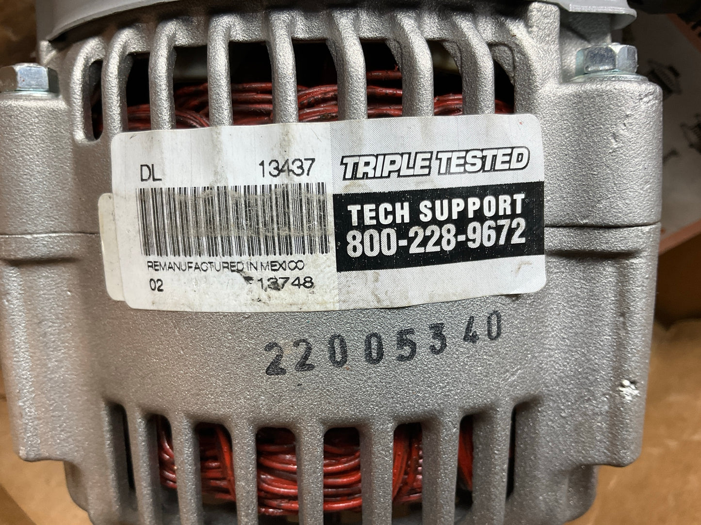 SMALL DENTS ON THE BACK - REMAN. Duralast 13437 Alternator 1997-00 Lexus SC300