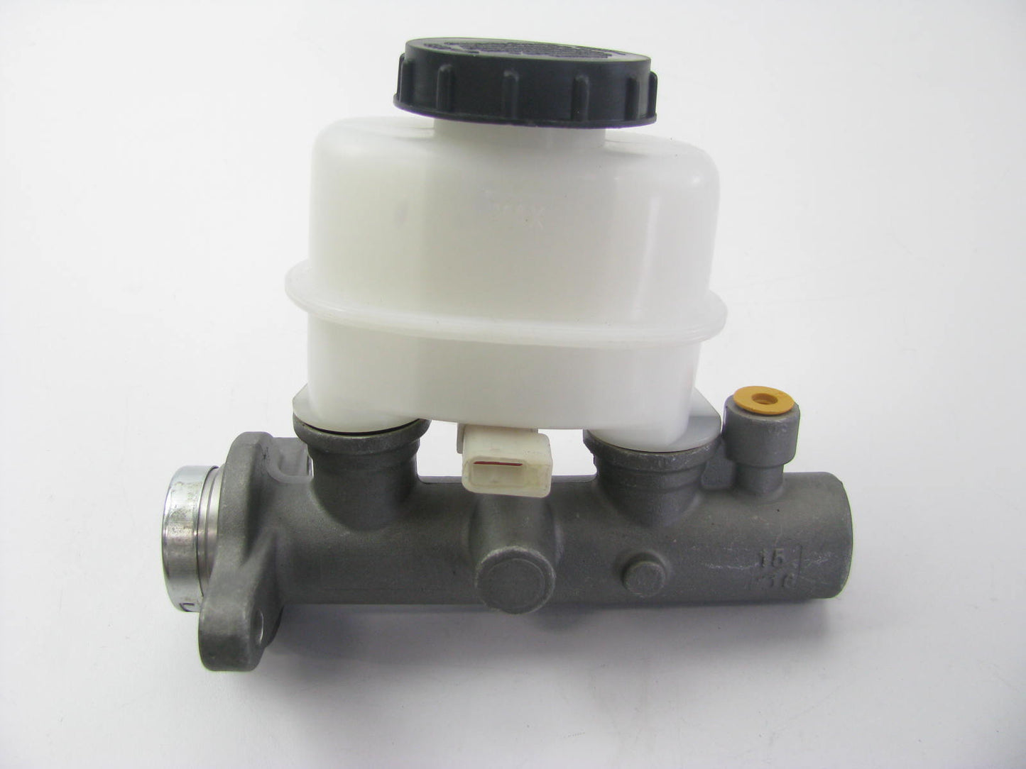 Duralast 390007 Brake Master Cylinder For 1991-2000 G20 2001-2006 Altima