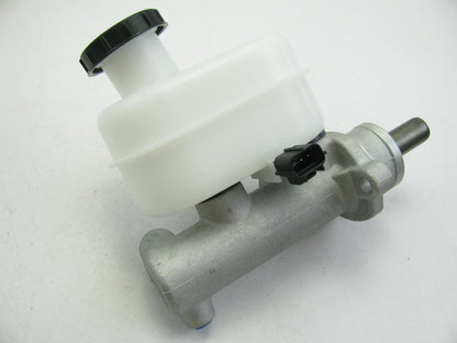 Duralast 390787 Brake Master Cylinder  For 2002-2003 Ford E-150