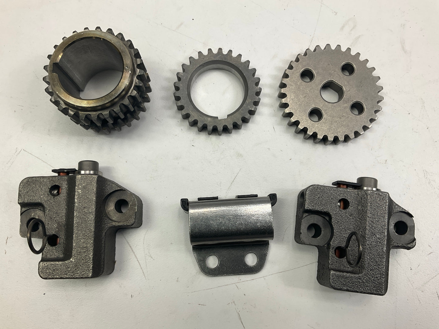 MISSING TIMING CHAIN GUIDE RAIL - Duralast 76264 Engine Timing Chain