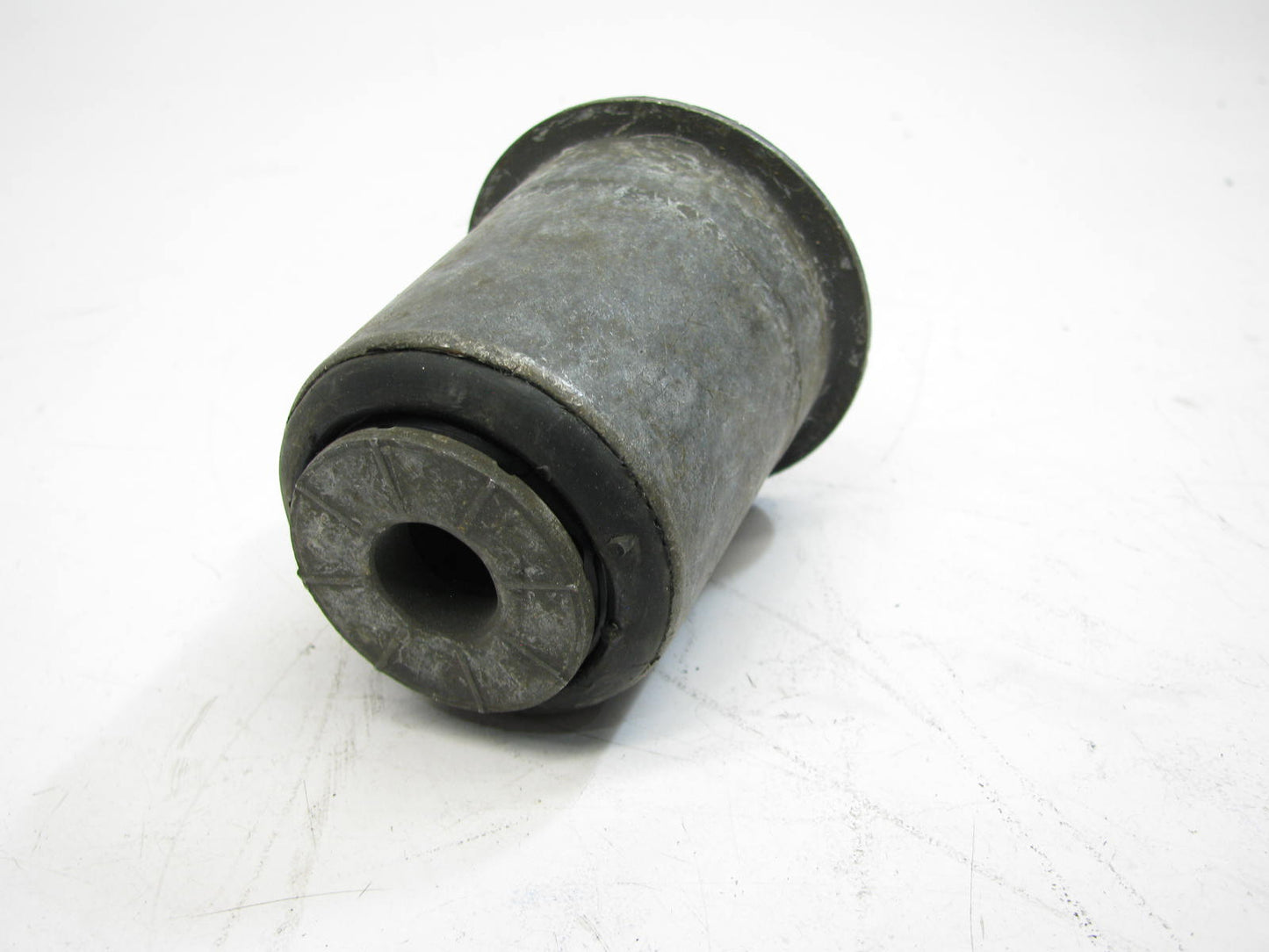 Duralast FB587 REAR LOWER Suspension Control Arm Bushing