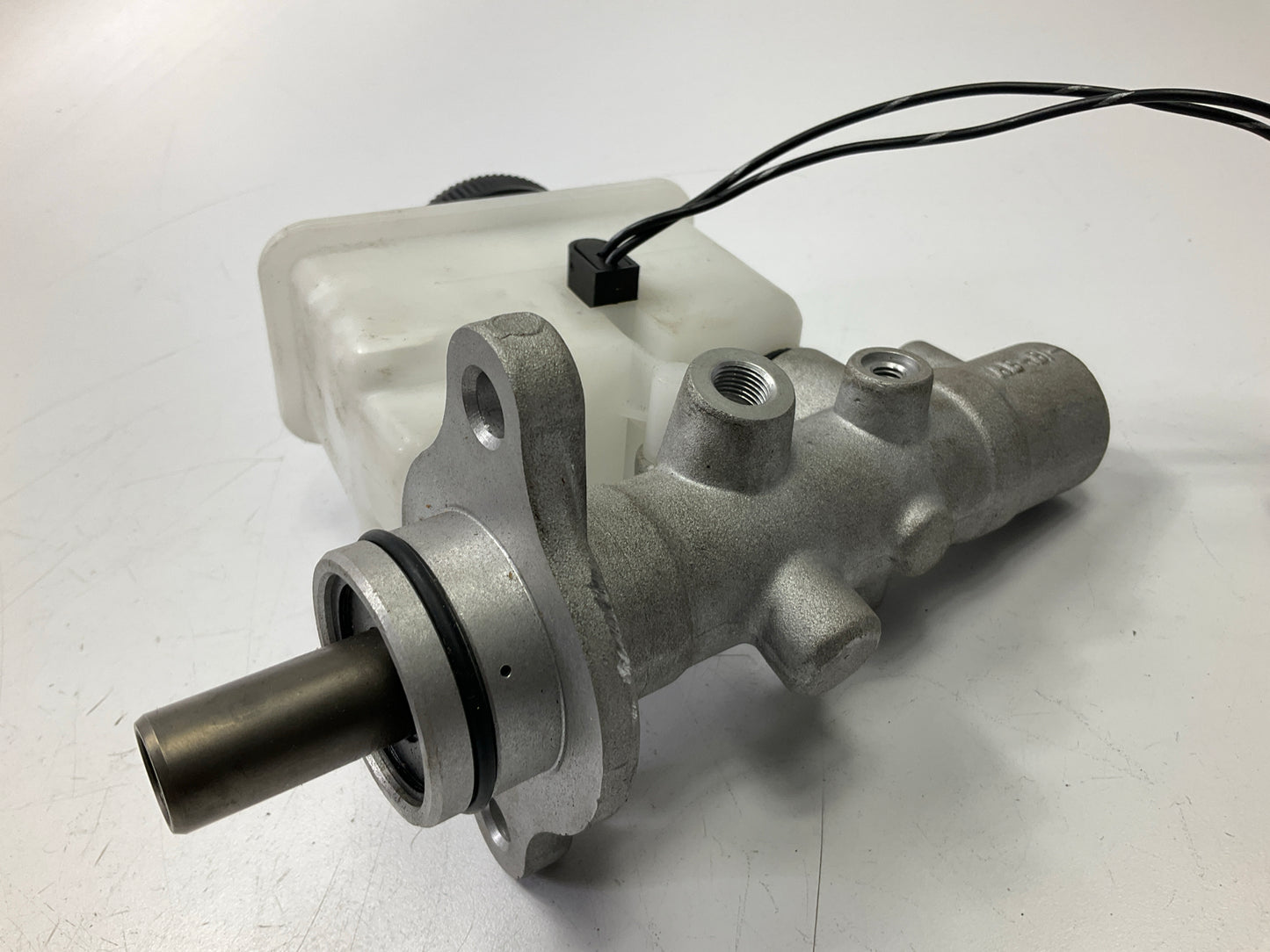 Duralast NM55063A Brake Master Cylinder For 1994-96 Ford Escort, Mercury Tracer