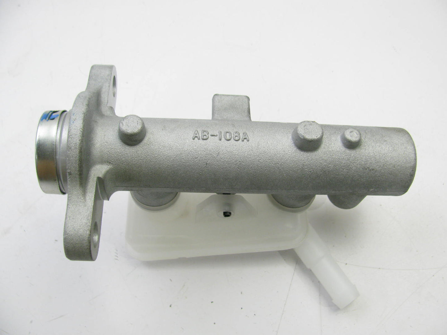 Duralast NM55317 Brake Master Cylinder W/ Reservoir For 2004-2009 Nissan Quest