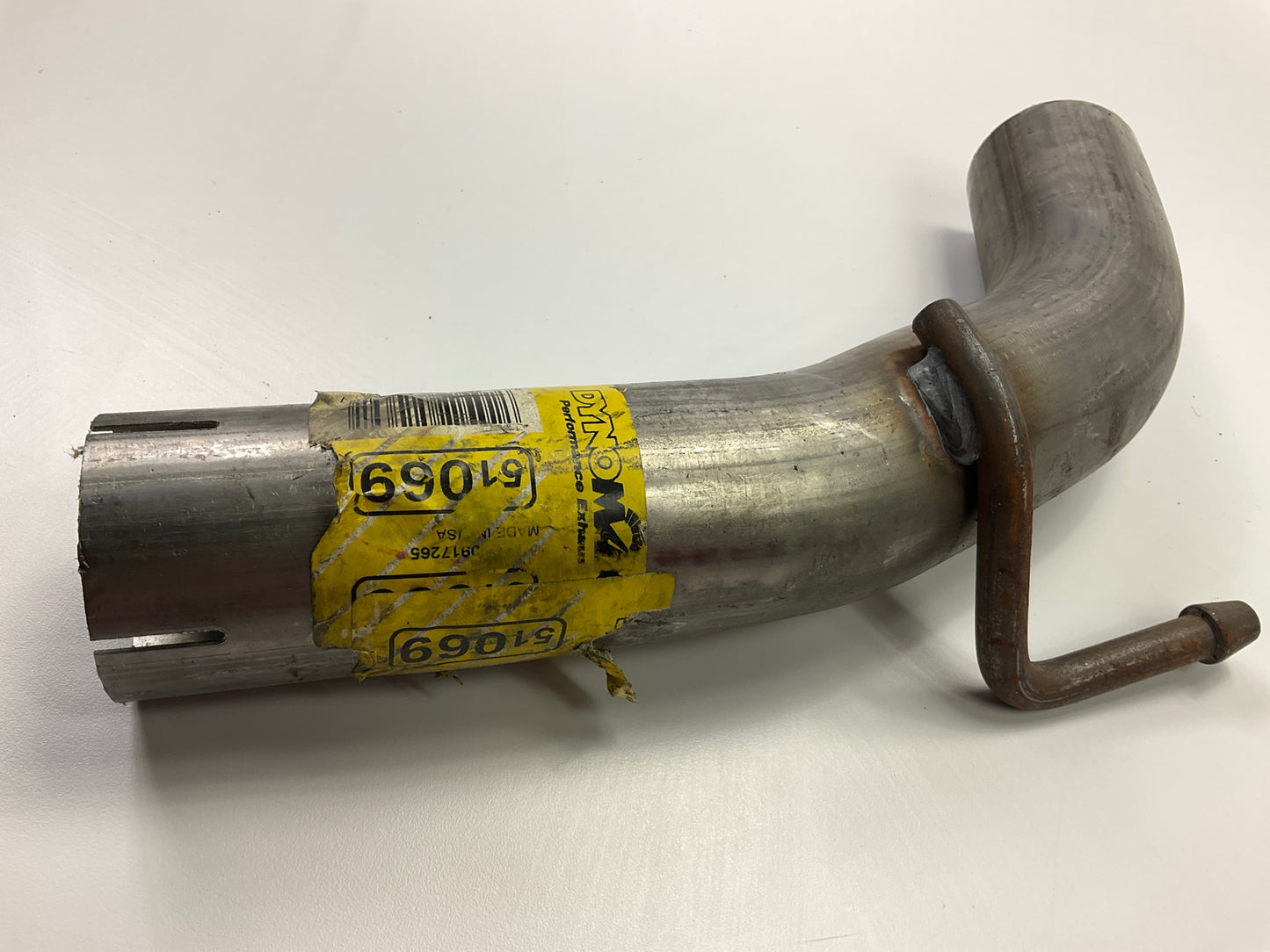 Dynomax 51069 Rear Left Exhaust Intermediate Pipe 2010-2014 Chevy Camaro 3.6L V6