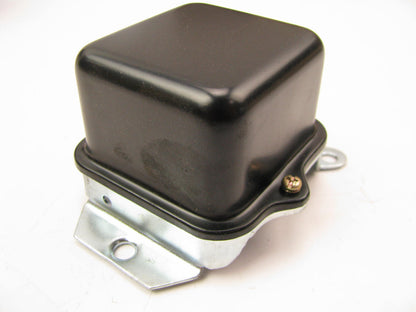 E-tron D-635-M Voltage Regulator