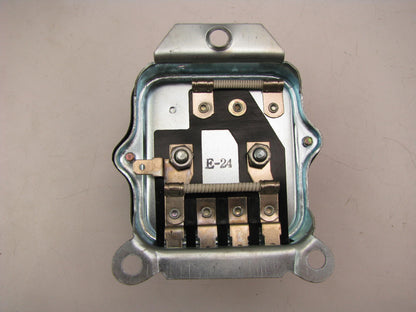 E-tron D-635-M Voltage Regulator