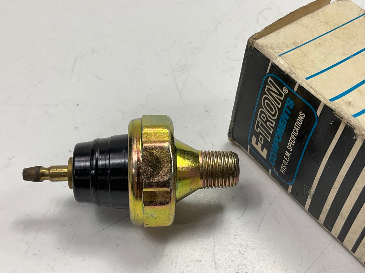 E-tron PS-11 Engine Oil Pressure Sender For Dash Light