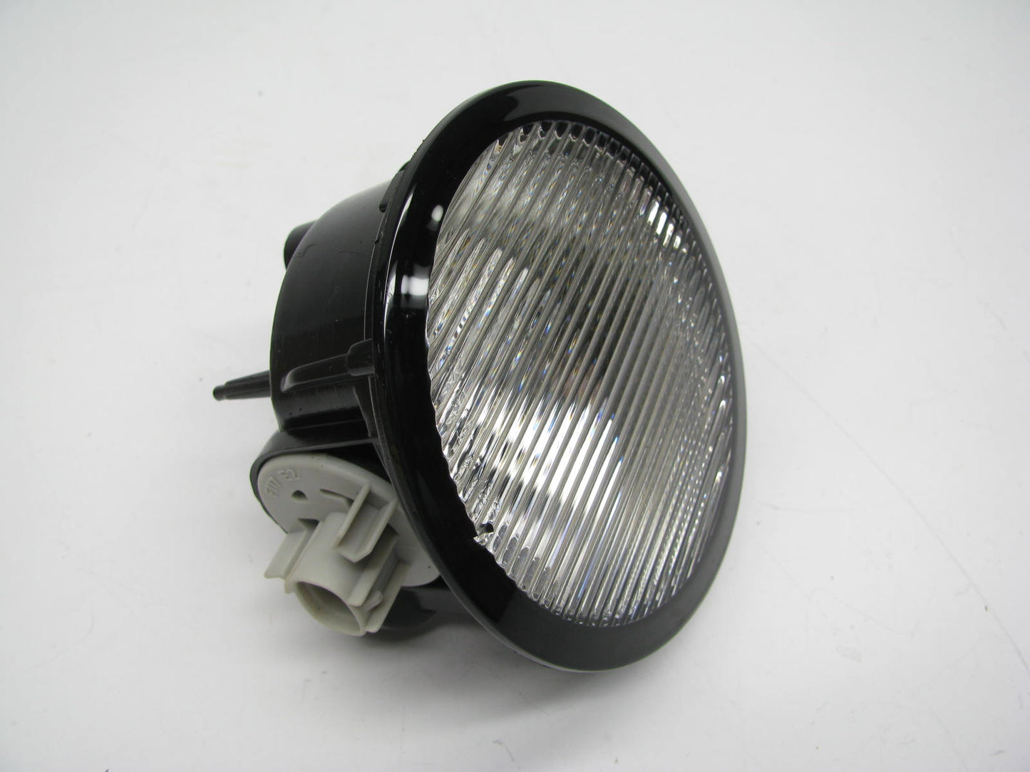 EAGLE EYES DS688B00R Right Corner Parking Fog Light Marker Lamp For 04-06 Maxima