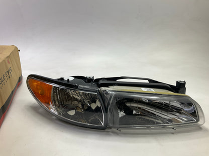 Eagle Eyes GM141-B001R Right Headlight Headlamp For 1997-2003 Pontiac Grand Prix