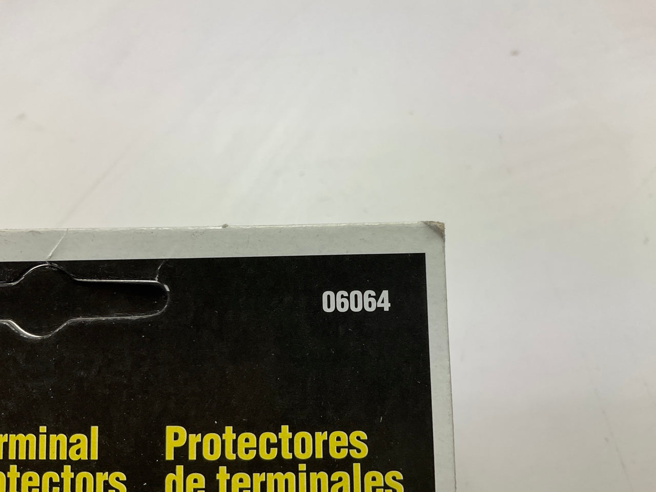 (100) 06064 Side Or Top Post Battery Felt Terminal Protectors, Anti-Corrosion