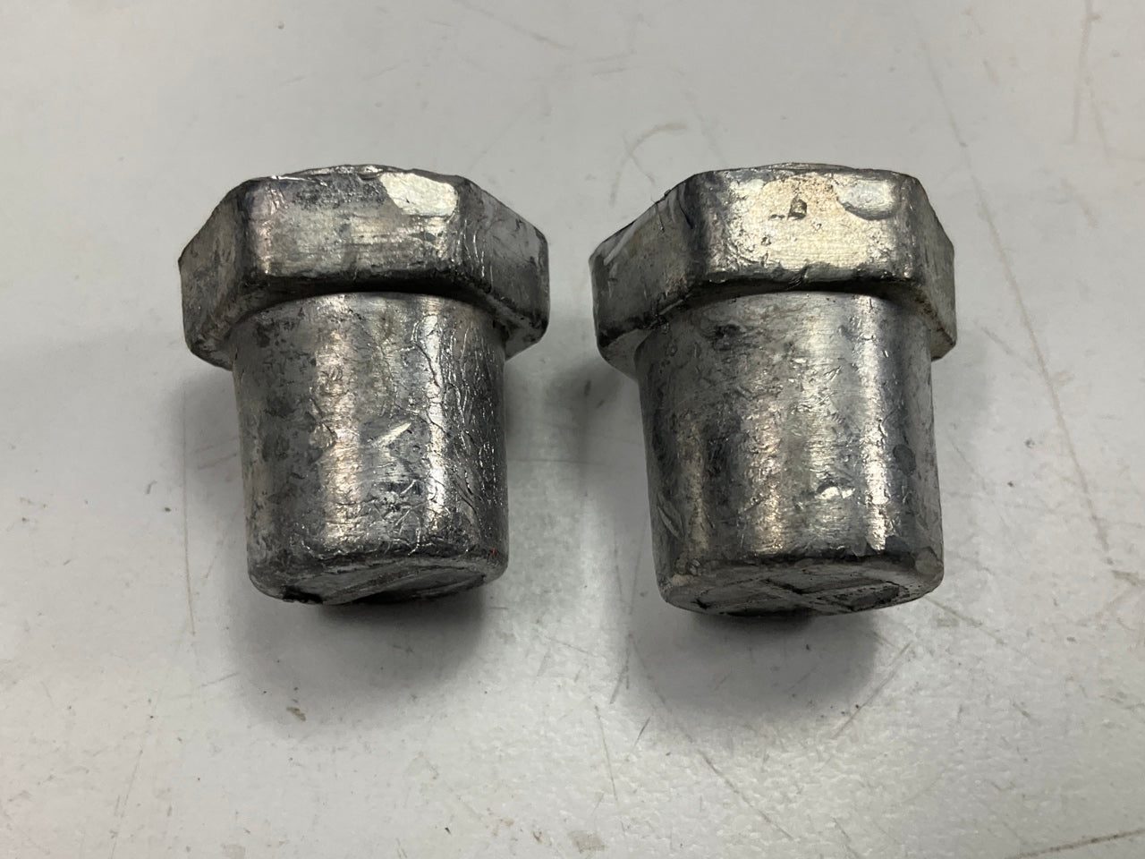 East Penn 07047 Conversion Battery Posts - 3/8'' Stud To Top Post