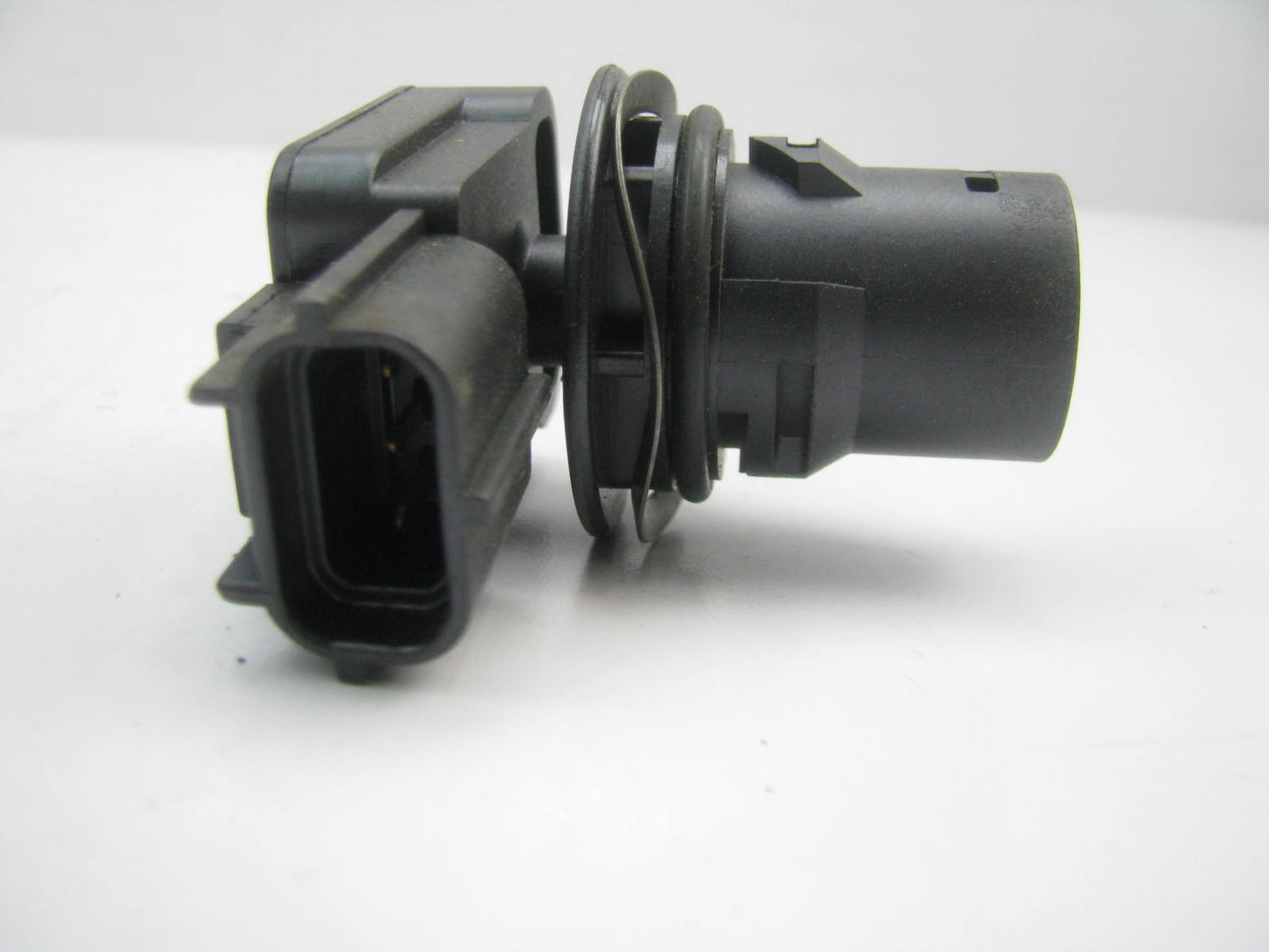 Echlin 2-27022 Fuel Tank Pressure Sensor