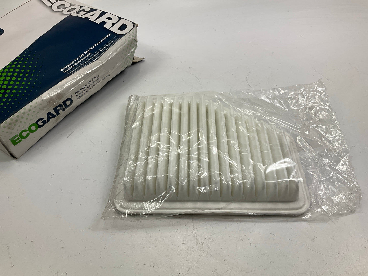 Ecogard XA5449 Air Filter For 2001-05 Lexus GS430, 2007-11 GS450h, 2002-10 SC430